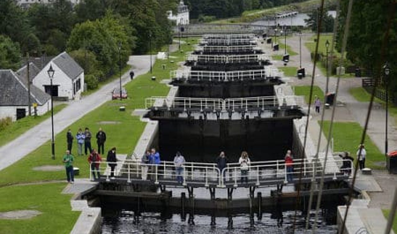 Caledonian Canal Inverness – Oban